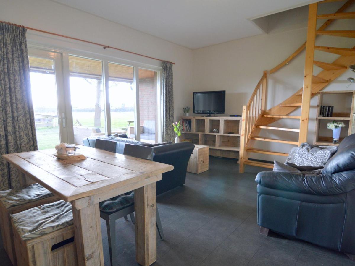 Peaceful Holiday Home With Roofed Terrace Geesteren  Екстериор снимка
