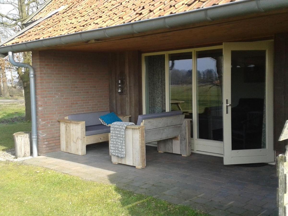 Peaceful Holiday Home With Roofed Terrace Geesteren  Стая снимка